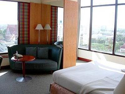 Rachaphruk Grand Hotel นครราชสีมา ภายนอก รูปภาพ