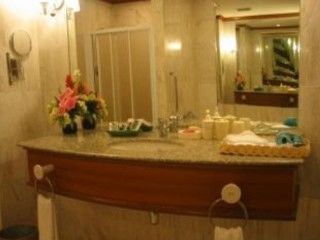 Rachaphruk Grand Hotel นครราชสีมา ภายนอก รูปภาพ